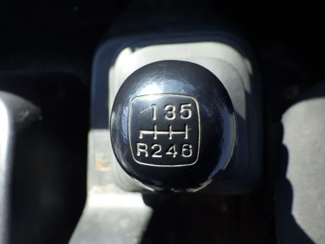 MT６速です。|日野 レンジャー TKG-FC9JKAA(2WD)の写真21