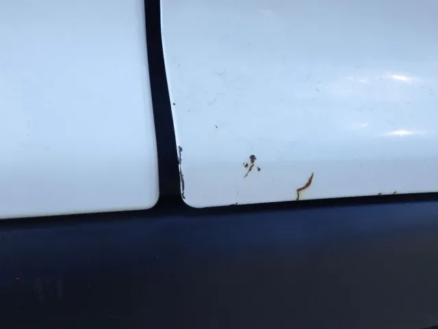 運転席側ドアにキズ・サビがあります。|日野 レンジャー TKG-FC9JKAA(2WD)の写真24