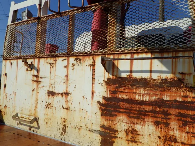 プロテクター裏側にキズ・サビ・ヘコミがあります。|日野 レンジャー TKG-FC9JKAA(2WD)の写真46