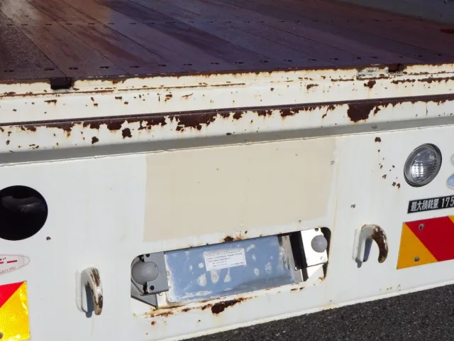 リヤ周りにキズ・サビがあります。|日野 レンジャー TKG-FC9JKAA(2WD)の写真49