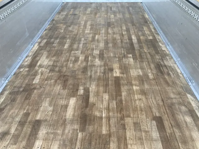 床前方の状態です。|日野 プロフィア 2DG-FW1AHGの写真21