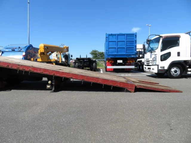 いすゞ ギガ PDG-CYJ77W8Aの写真13