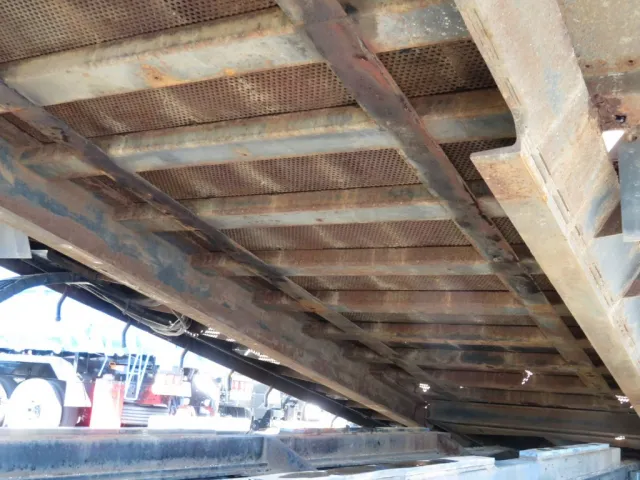 ネタ各所にサビがあります。|いすゞ ギガ PDG-CYJ77W8Aの写真45