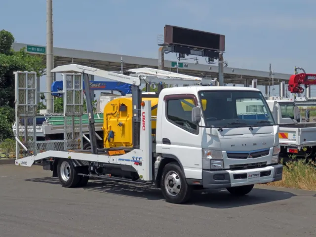 三菱 キャンター 2PG-FEB90(2WD)の写真2