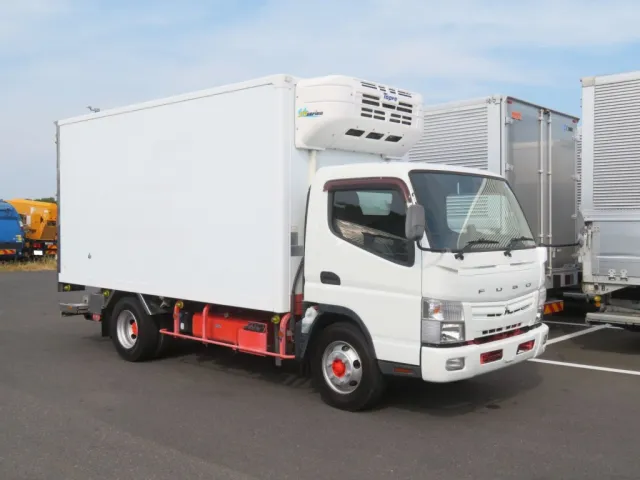 三菱 キャンター TPG-FEB80(2WD)の写真2