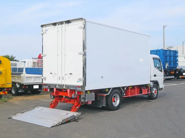 三菱 キャンター TPG-FEB80(2WD)の写真4