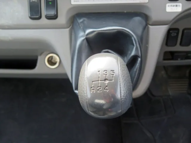 三菱 キャンター TPG-FEB80(2WD)の写真47