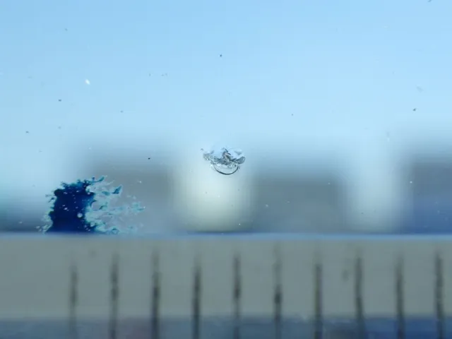 フロントガラスに小キズがあります。|いすゞ フォワード 2RG-FRR90S2(2WD)の写真13