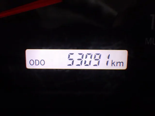 いすゞ フォワード 2RG-FRR90S2(2WD)の写真17