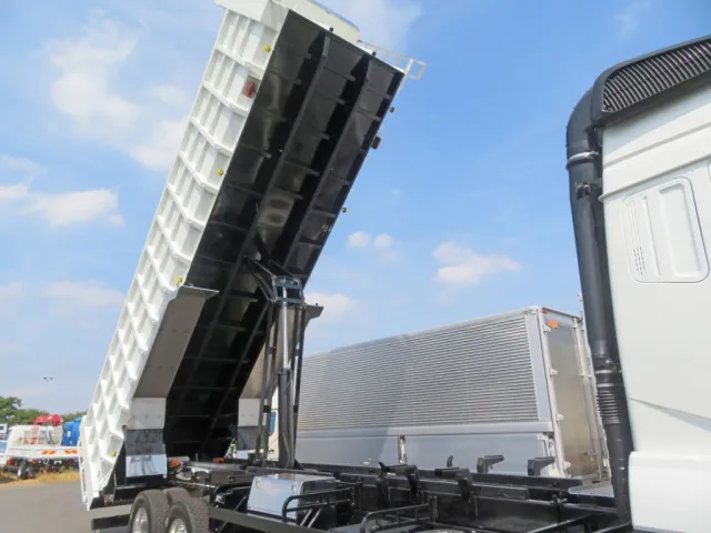 三菱 スーパーグレート 2PG-FV80VZの写真9