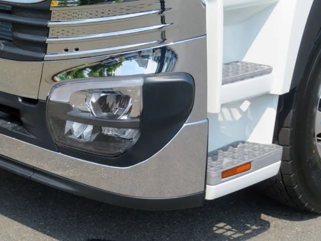 サイトアラウンドモニターシステム付きです。|三菱 スーパーグレート 2PG-FV80VZの写真13