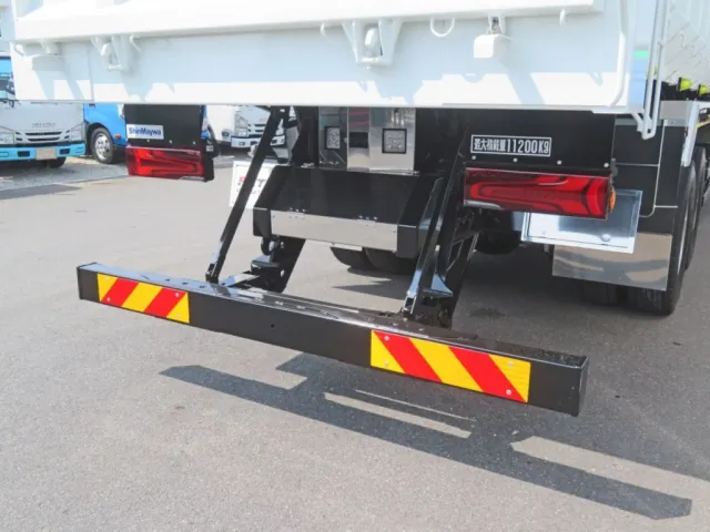 テールランプはLEDテールです。|三菱 スーパーグレート 2PG-FV80VZの写真19