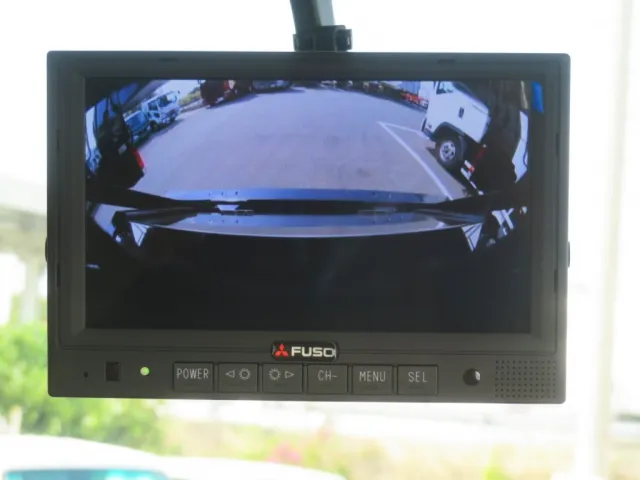 液晶バックモニター付きです。|三菱 スーパーグレート 2PG-FV80VZの写真23