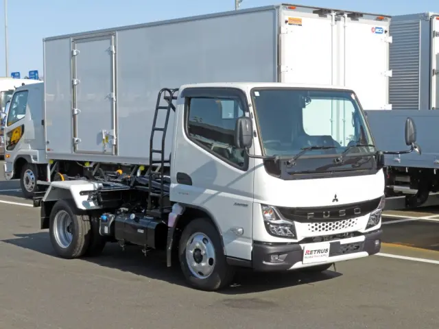 三菱 キャンター 2RG-FBAV0(2WD)の写真2