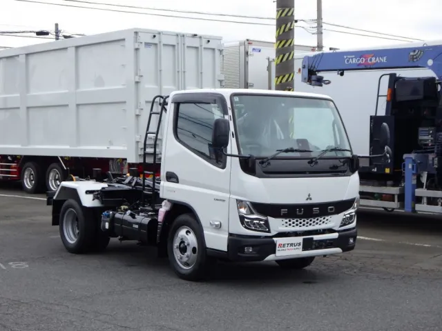 三菱 キャンター 2RG-FBAV0(2WD)の写真2