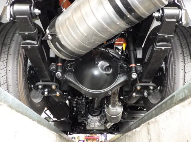 三菱 キャンター 2RG-FBAV0(2WD)の写真13