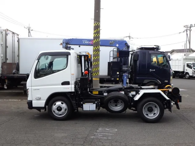 三菱 キャンター 2RG-FBAV0(2WD)の写真26