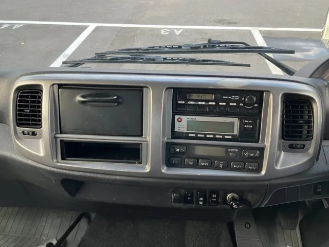 インパネ周りの状態です。|日野 レンジャー TKG-FC9JGAA(2WD)の写真26