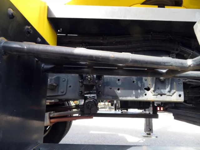 シャーシの状態です。|日野 デュトロ TKG-XZU640F(2WD)の写真6