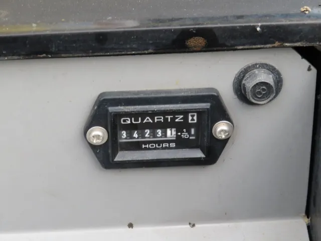 アワーメーターです。|日野 デュトロ TKG-XZU640F(2WD)の写真9