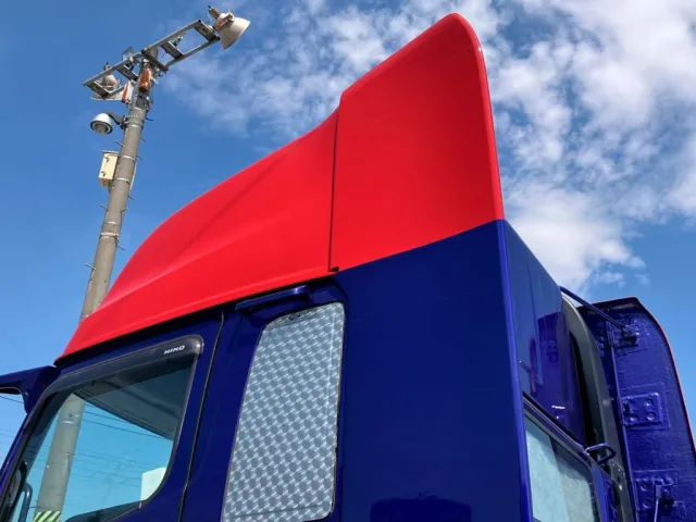 助手席キャブ側面にスレがあります。|日野 プロフィア 2DG-SH1EDGGの写真32