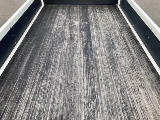 床前方の状態です。|日野 レンジャー 2KG-FE2ACAの写真18