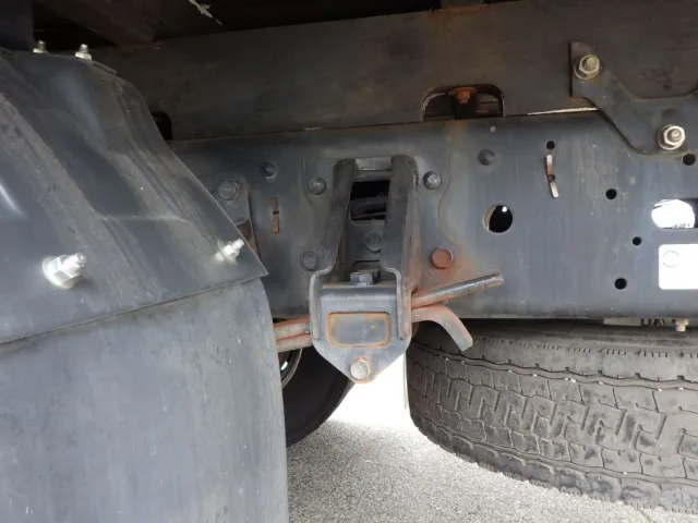 いすゞ フォワード TKG-FRR90S2(2WD)の写真5