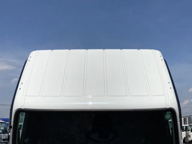 ルーフの状態です。|三菱 キャンター 2RG-FBA60(2WD)の写真33
