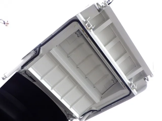 ホッパー裏側の状態です。|トヨタ アトラス 2KG-XZU605A(2WD)の写真8