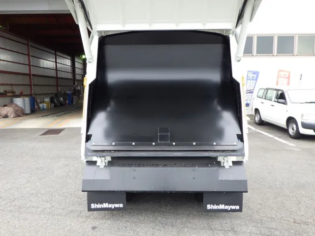 排出板の状態です。|トヨタ アトラス 2KG-XZU605A(2WD)の写真10