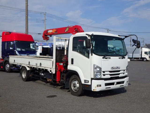 いすゞ フォワード 2PG-FRR90S1(2WD)の写真2