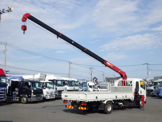 いすゞ フォワード 2PG-FRR90S1(2WD)の写真4