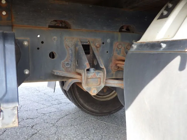 いすゞ フォワード 2PG-FRR90S1(2WD)の写真5