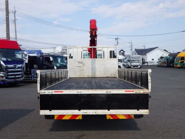 荷台全体の状態です。|いすゞ フォワード 2PG-FRR90S1(2WD)の写真9