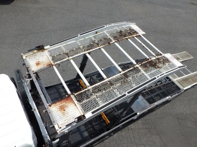 2Fフロアーの状態です。|三菱 キャンター TKG-FEB90(2WD)の写真13