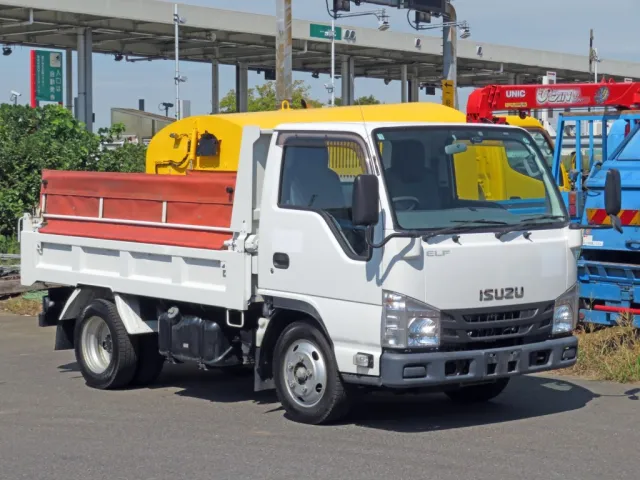 いすゞ エルフ TPG-NJR85AN(2WD)の写真2