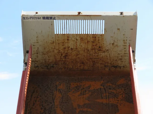 いすゞ エルフ TPG-NJR85AN(2WD)の写真8