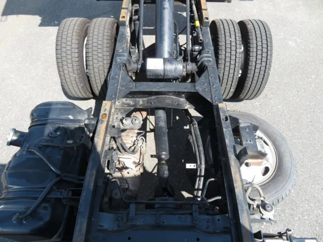 いすゞ エルフ TPG-NJR85AN(2WD)の写真10