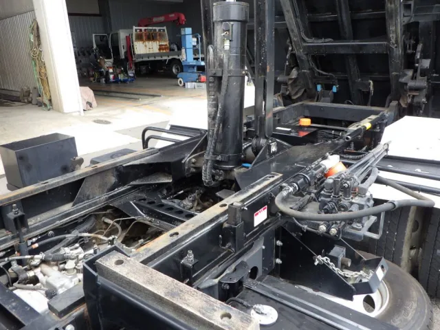 シャーシの状態です。|日野 レンジャー 2KG-FC2ABA(2WD)の写真13