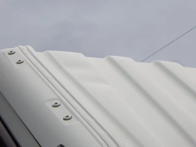 ルーフにヘコミがあります。|日野 レンジャー 2KG-FC2ABA(2WD)の写真33