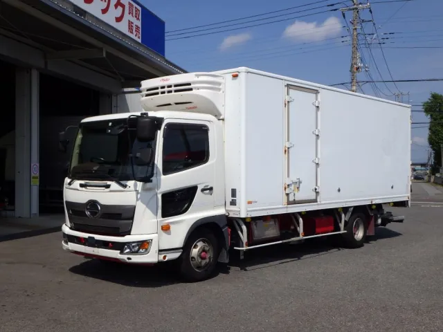 日野 レンジャー 2KG-FC2ABG(2WD)の写真1