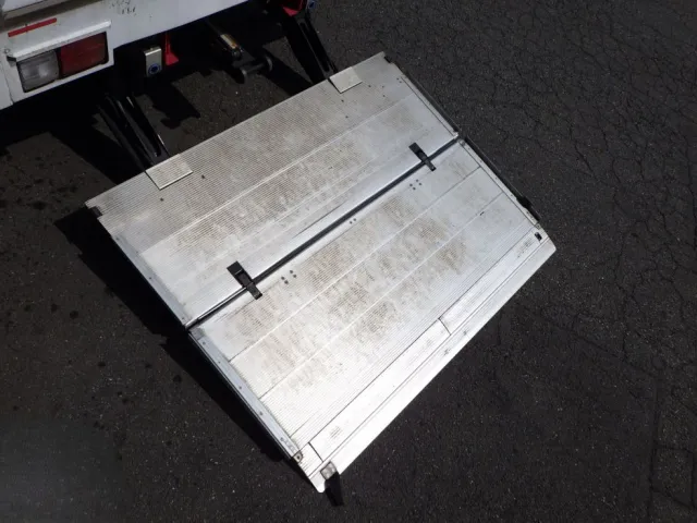 ゲートのステージ状態です。|日野 レンジャー 2KG-FC2ABG(2WD)の写真13