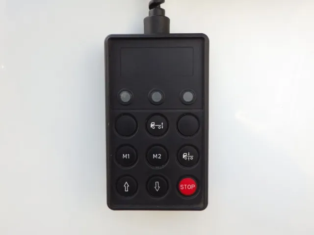 エアサスのコントローラーです。|日野 レンジャー 2KG-FC2ABG(2WD)の写真24