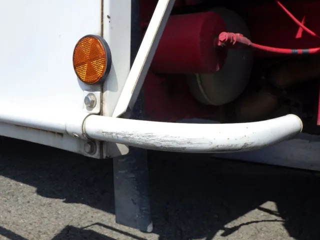 運転席側サイドバンパーにキズがあります。|日野 レンジャー 2KG-FC2ABG(2WD)の写真40