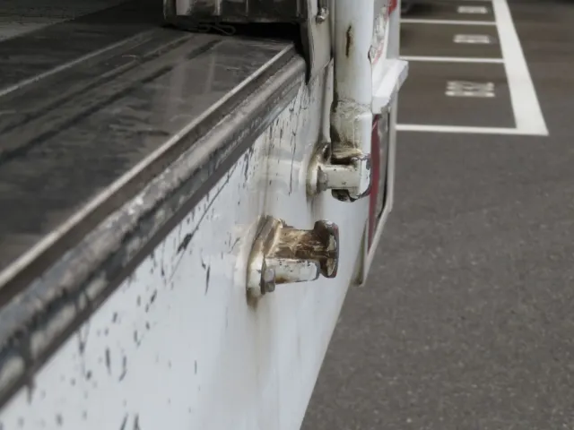 ハンマーロックのロック部付近にヘコミがあります。|日野 レンジャー 2KG-FC2ABG(2WD)の写真50