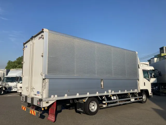 いすゞ フォワード 2RG-FRR90T2(2WD)の写真4