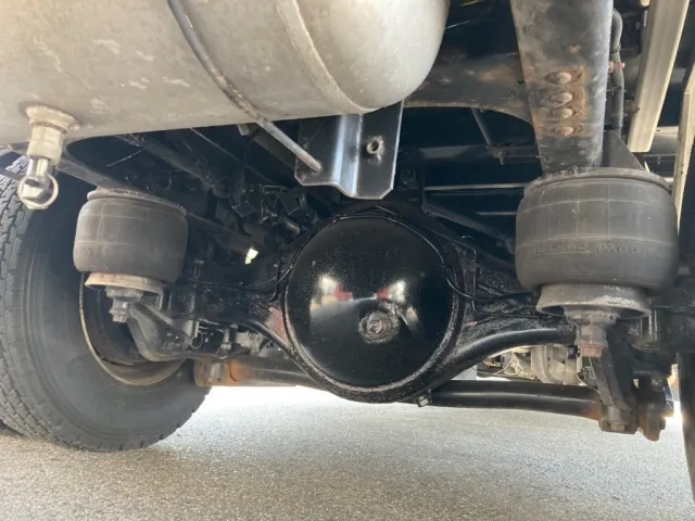 デフとエアサスの状態です。|いすゞ フォワード 2RG-FRR90T2(2WD)の写真7