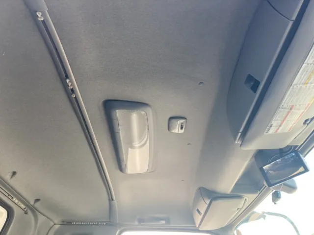 いすゞ フォワード 2RG-FRR90T2(2WD)の写真16