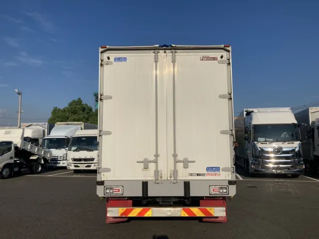 いすゞ フォワード 2RG-FRR90T2(2WD)の写真17