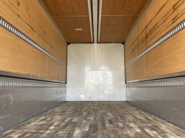 ボデー内部です。|いすゞ フォワード 2RG-FRR90T2(2WD)の写真19